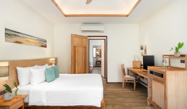 SAii PhiPhi Island Village Two Bedroom Family Bungalow King Bed Layout